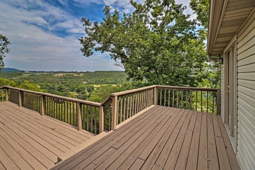 Flippin House | Secluded Flippin Home < 2 Mi to White River!