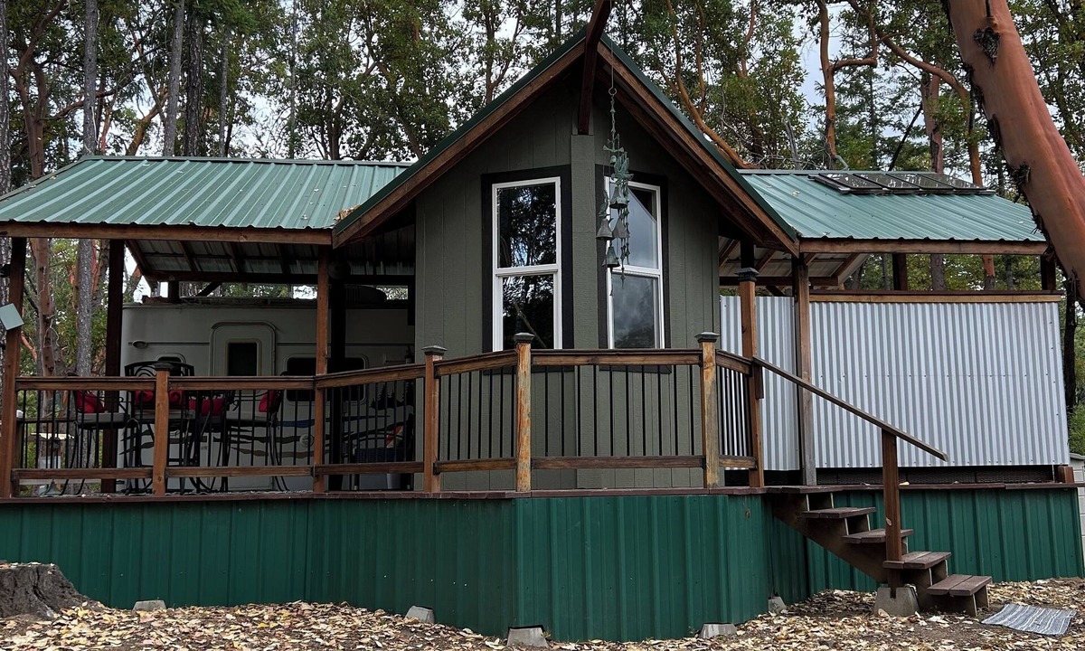 Selma House | Secluded Forest Cabin on 55 Acres Quiet & Private