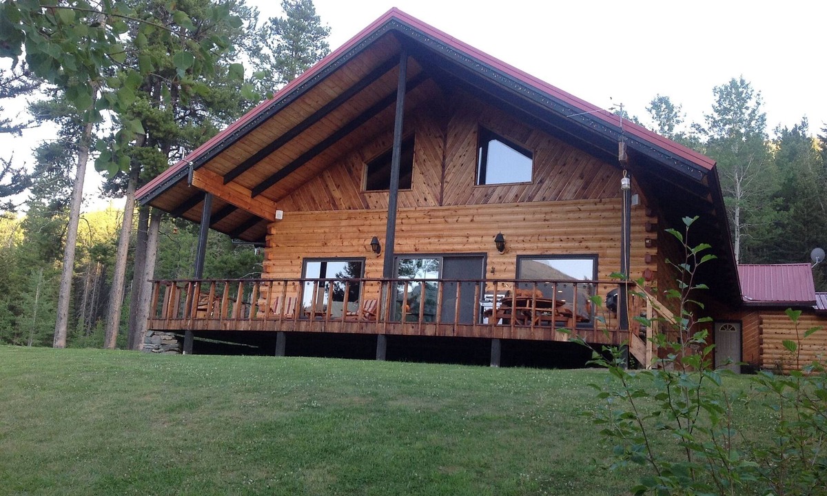 Essex Cabin | Secluded Glacier Meadow Log Home - 4 bedrooms, 2 bathrooms