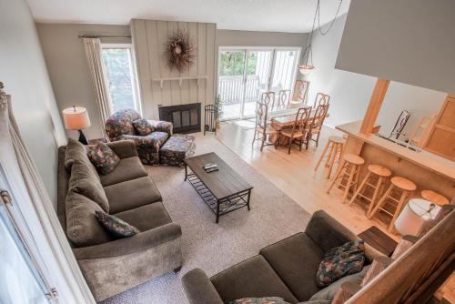 Harbor Springs House | Secluded Harbor Springs Condo