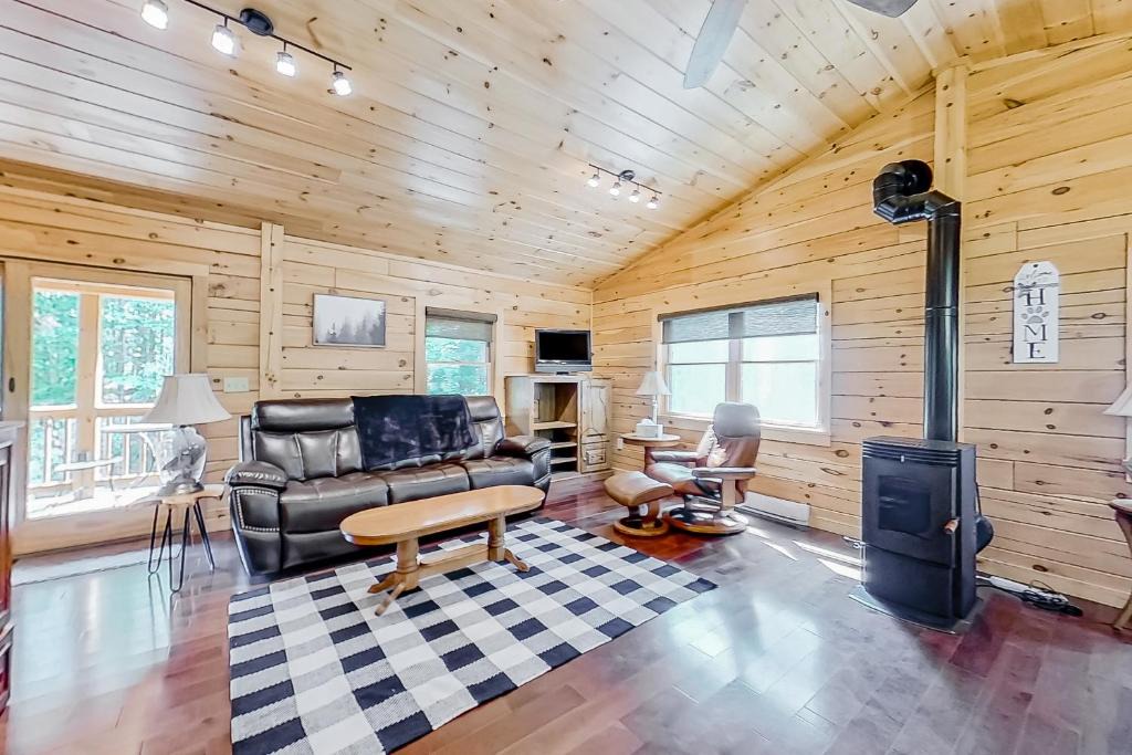 Wevertown House | Secluded Haven - Guest House