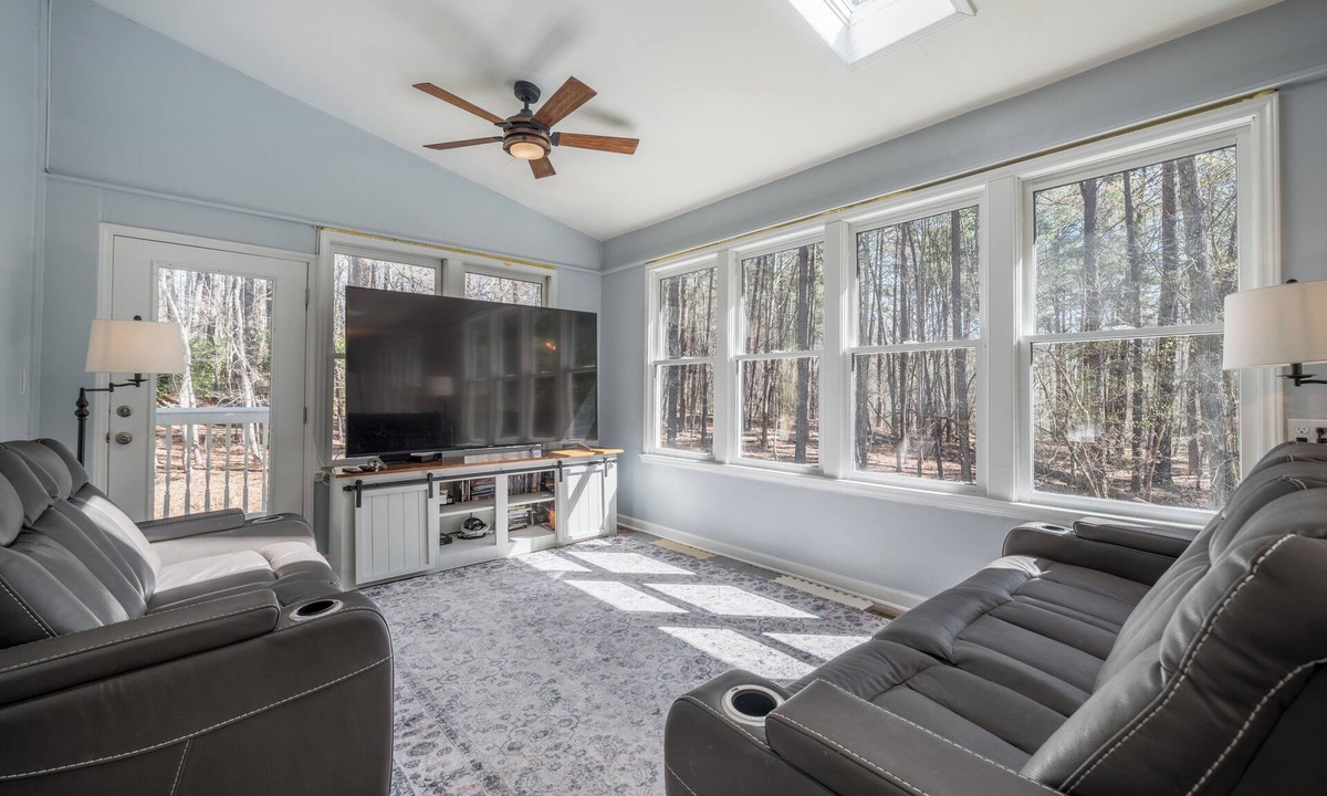 Chapel Hill House | Secluded Haven, Minutes from UNC Chapel Hill and Carrboro