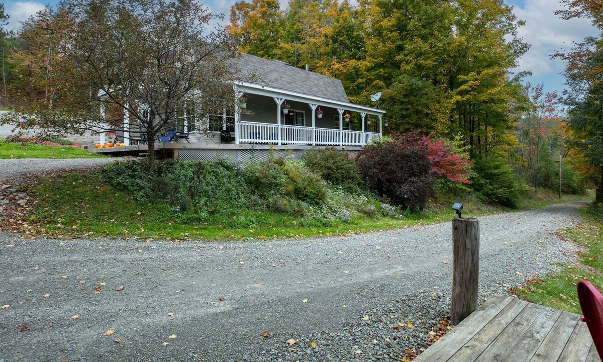 Cohocton House | Secluded Hill Top Retreat with trails and views!