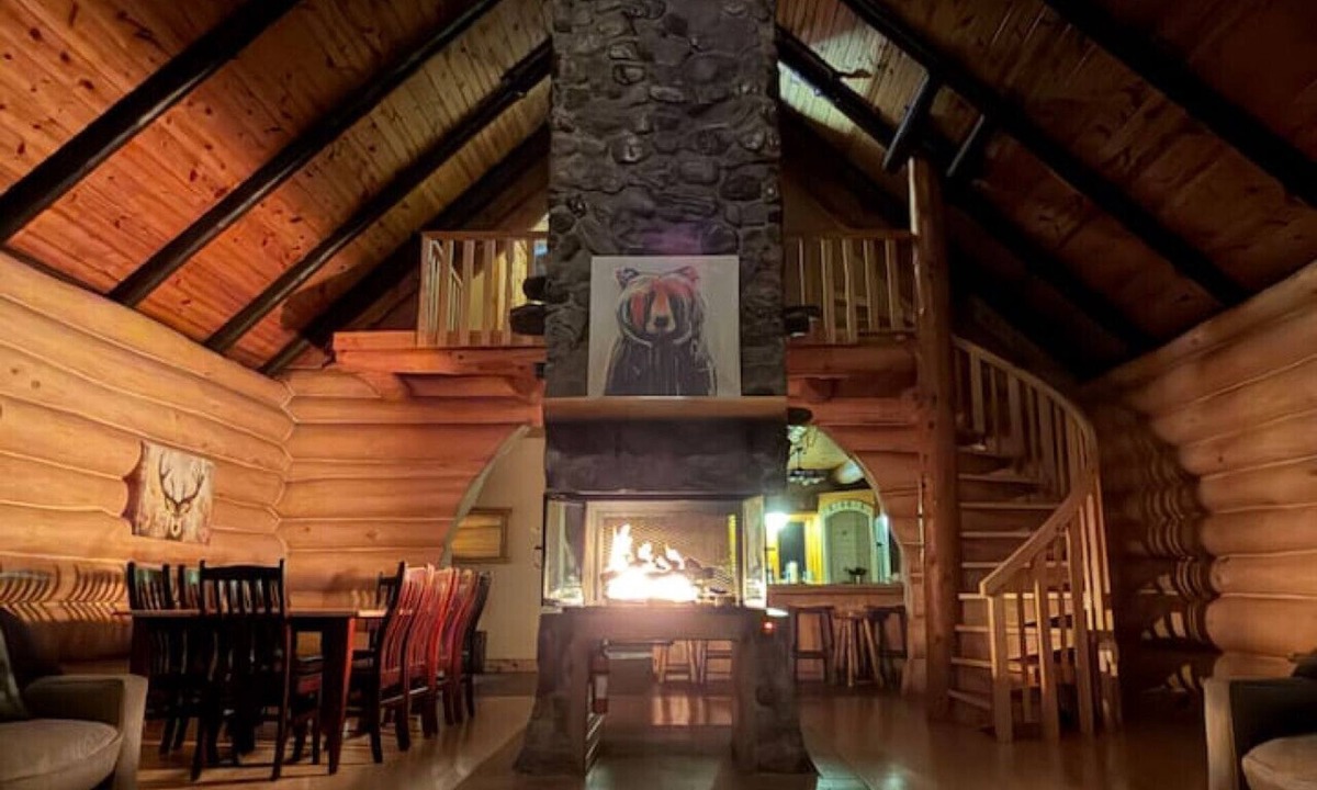 Cotton Cabin | Secluded Log home Oasis on Golden Pond