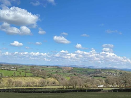 Trewen House | Secluded Luxury Pod with Hot Tub