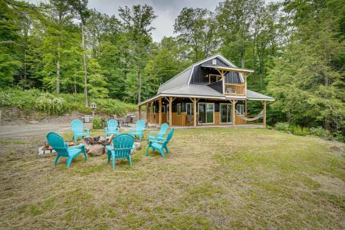 Marathon House | Secluded Marathon Hideaway with Fire Pit and Views!