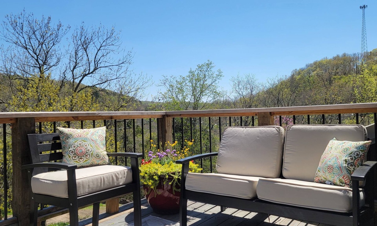 Sylvan Shores House | Secluded Modern Cabin -Mins from Beaver Lake & ES-