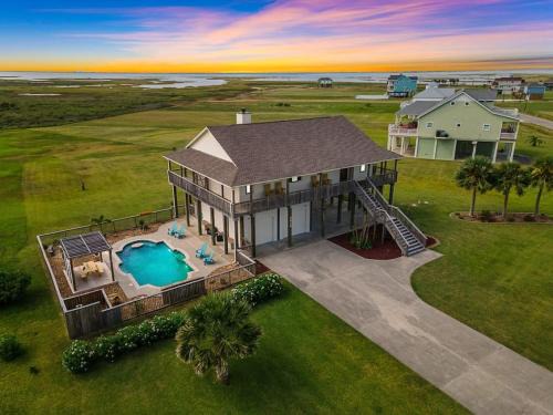 Indian Beach House | Secluded oasis with private pool and game room