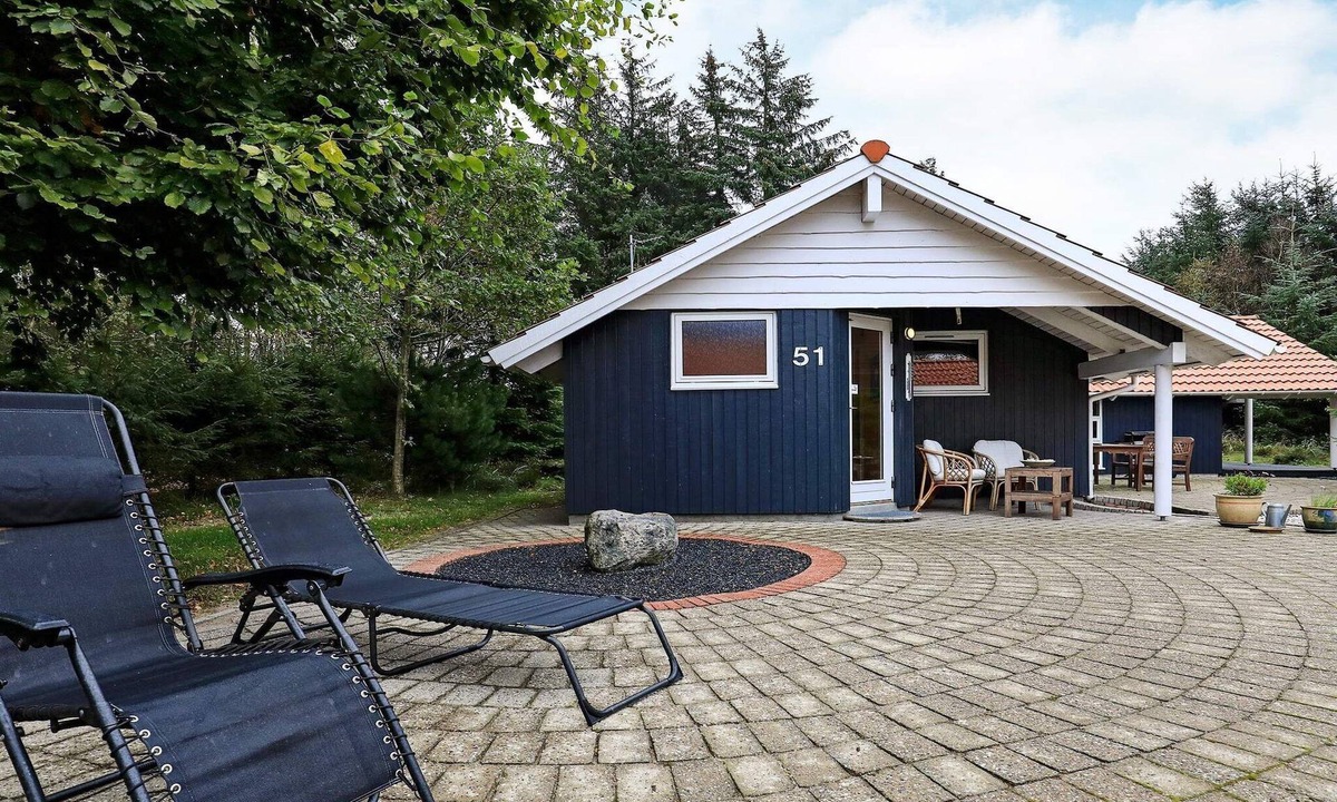 Hou House | Secluded Retreat in Koldkaer