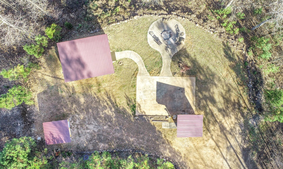 Comer RV Rental | Secluded River-overlook campsite