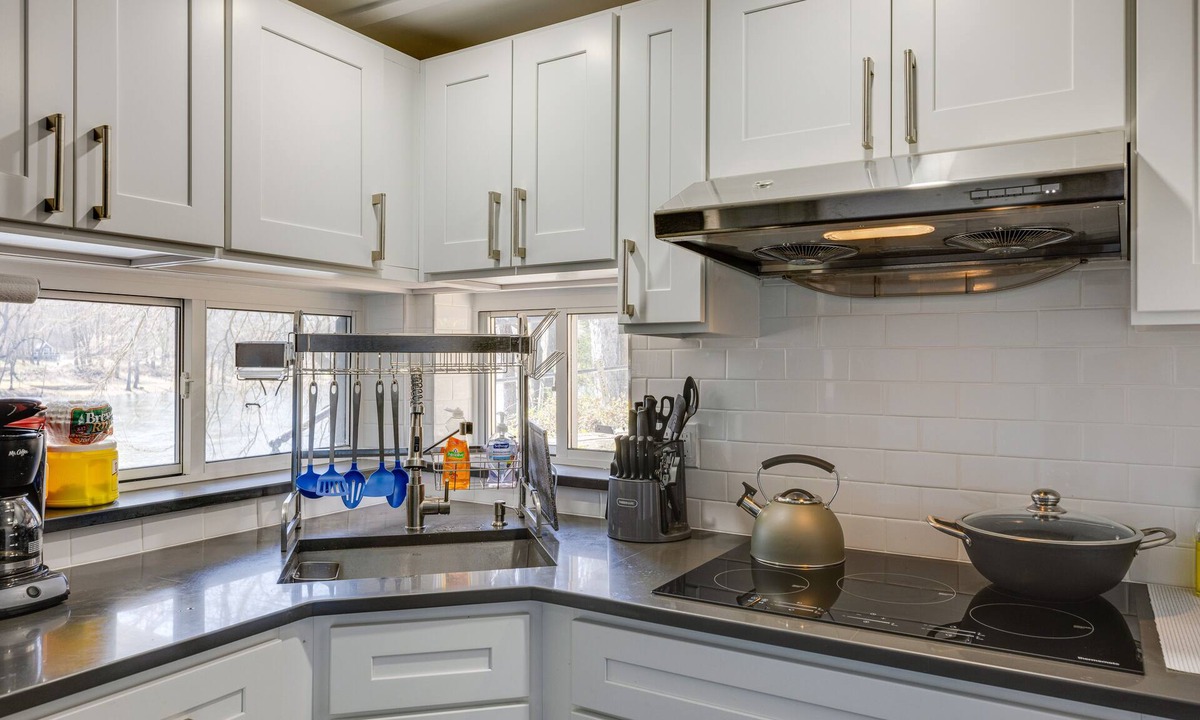 Martins Creek House | Secluded Riverfront Bangor Home w/ Fire Pit!