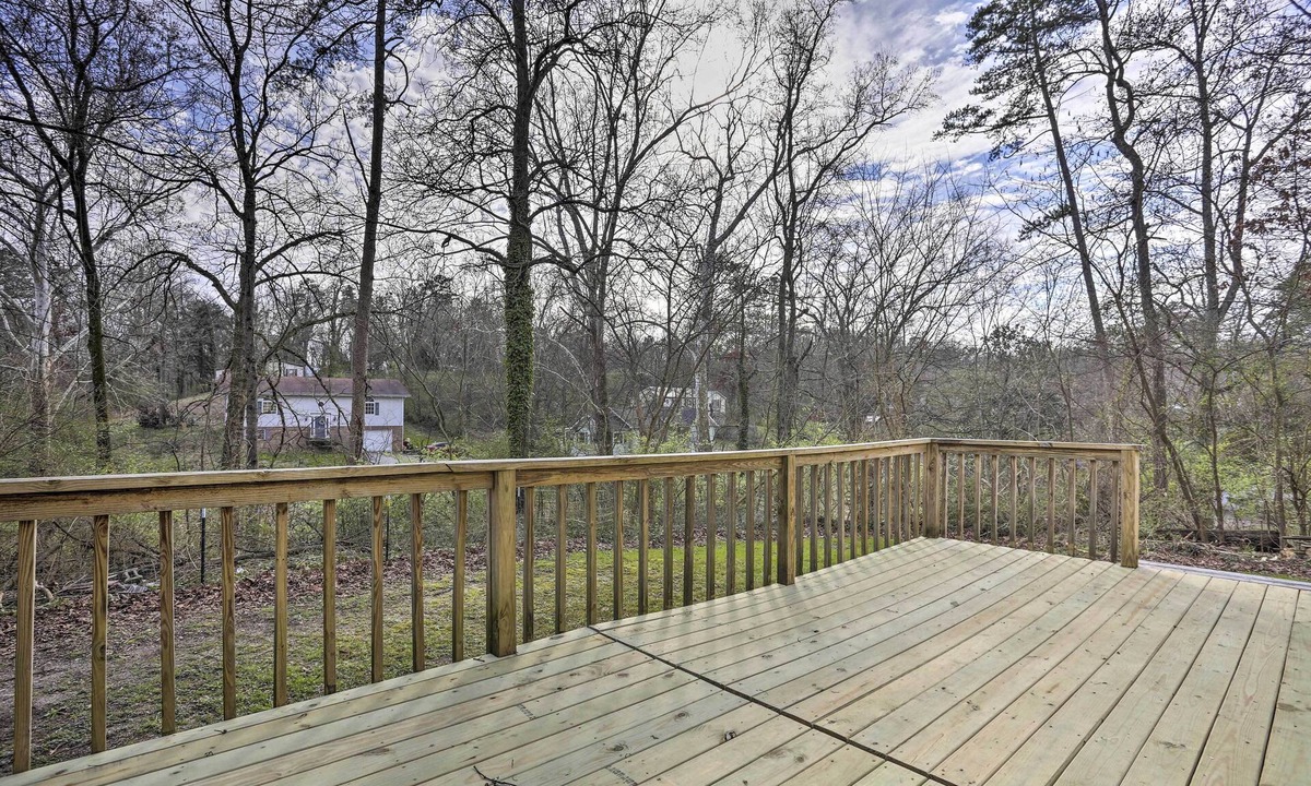 East Ridge House | Secluded Rossville Retreat: 6 Miles to Chattanooga