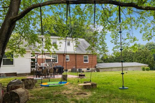 Monroe Apartment | Secluded Sanctuary in Nature