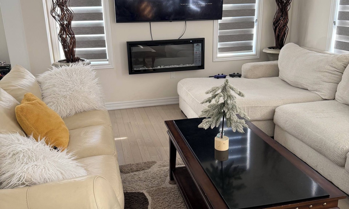 Durham Region House | Secluded Tranquil 4 Bedroom Property