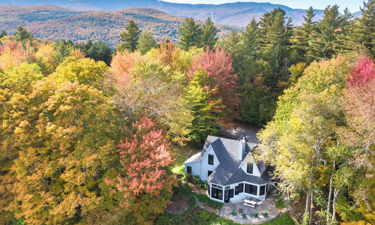 Waitsfield House | Secluded Vermont Home with Stunning Private View!