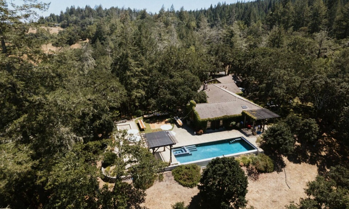 Healdsburg Villa | Secluded Vineyard Estate Healdsburg