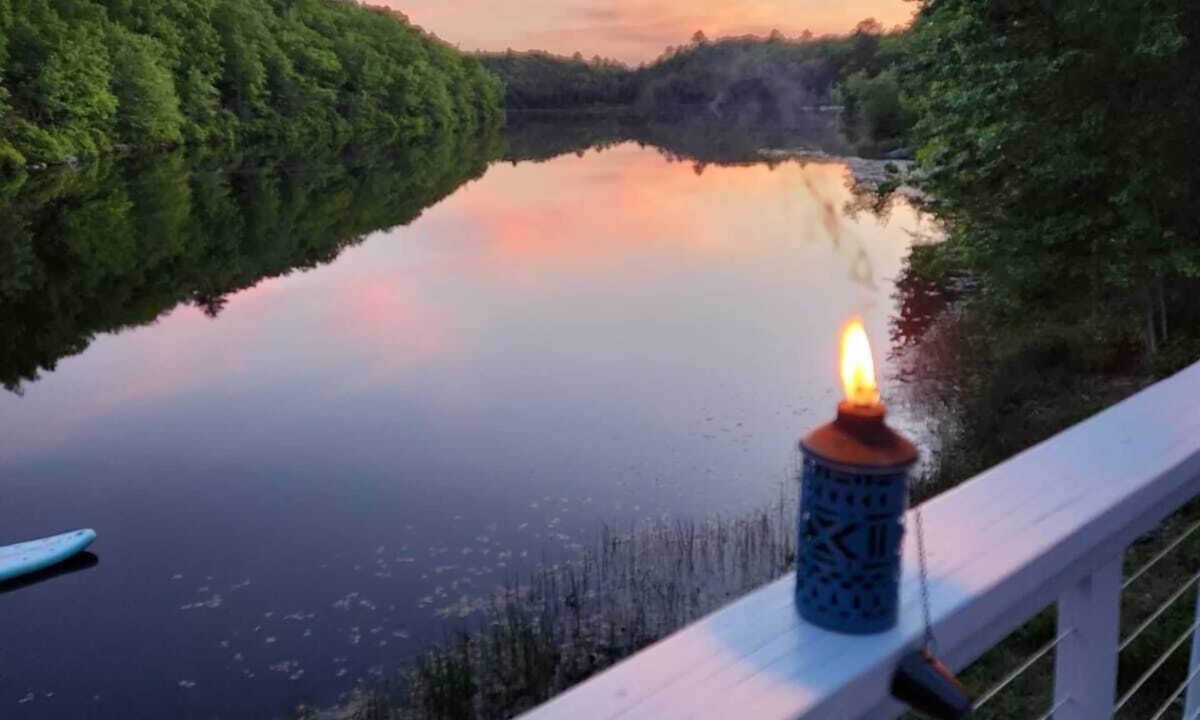 Hope Valley House | SECLUDED WATERFRONT HOME WITH ROOM FOR ALL