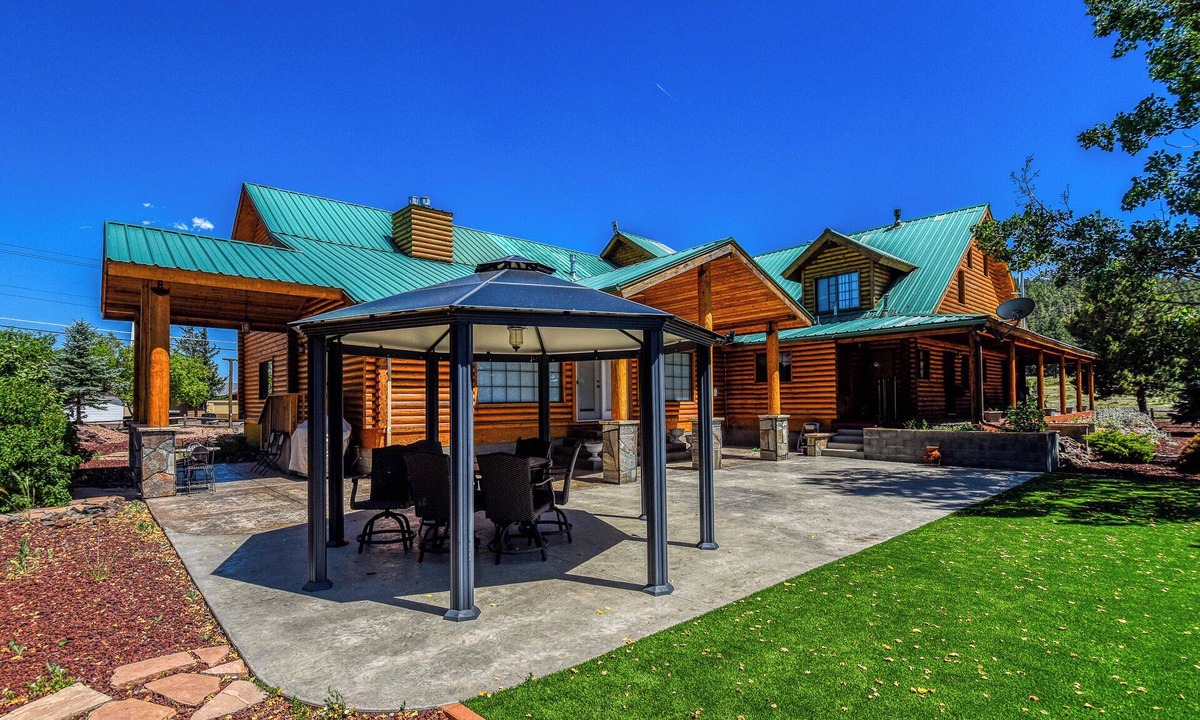 Williams House | Secluded Williams Lodge Retreat | Pines, Peace, & Privacy!