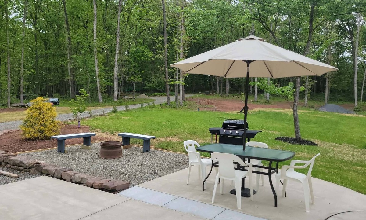 East Berlin House | Secluded Wooded Home Near Gettysburg, York Fairgrounds & Car Shows