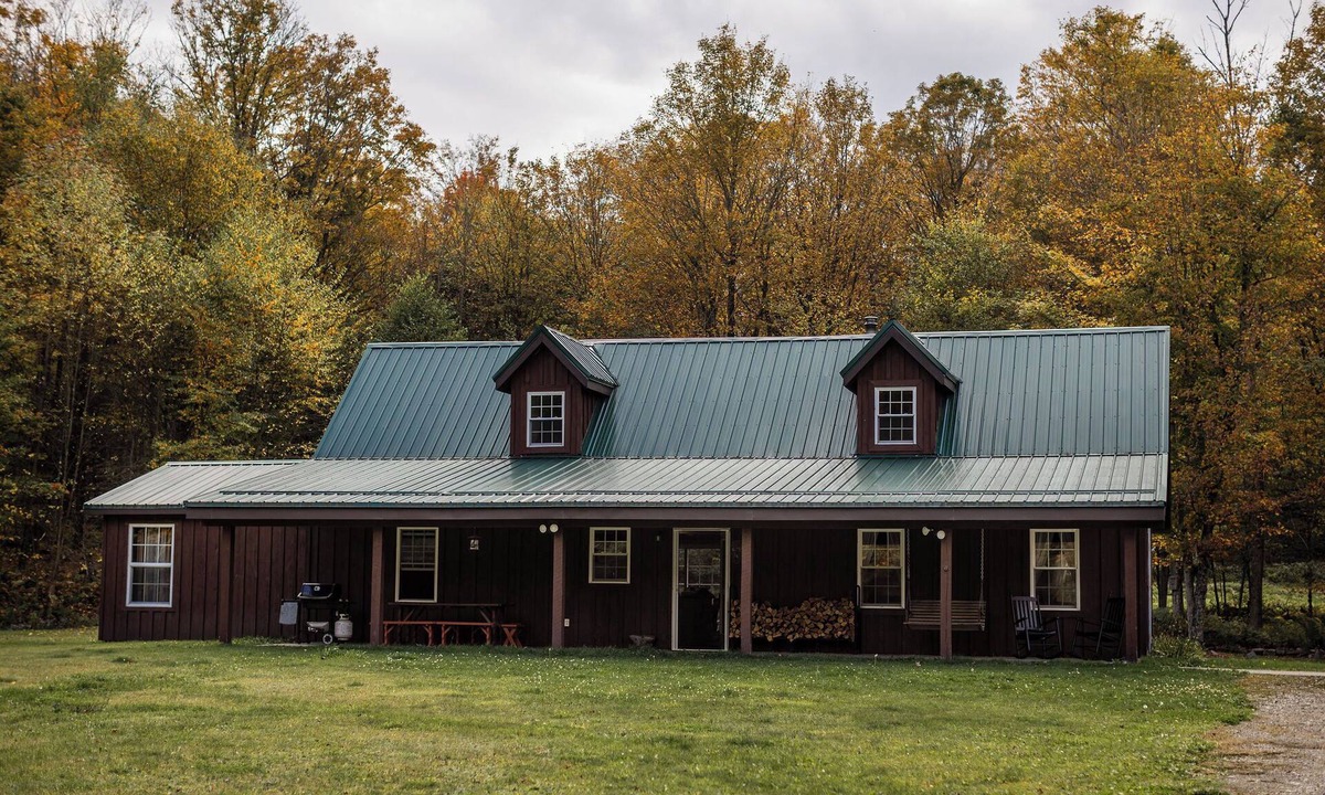 Andover Cabin | Secluded Woodland Retreat