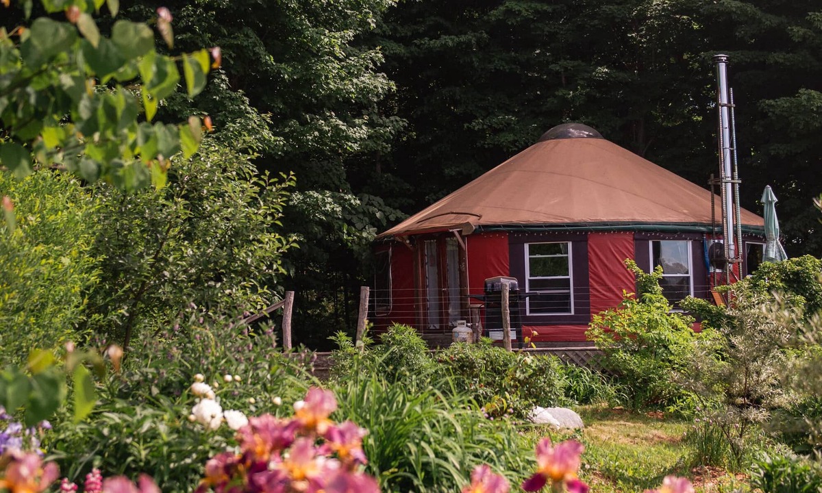 Trumansburg Cabin | Secluded Yurt, Retreat on a Forest Farm