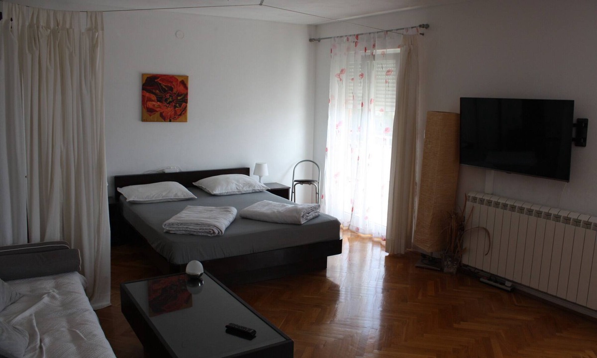 Seget Donji House | Second Floor apartment with approx. 40m ² air conditioning, balcony, panoramic sea view