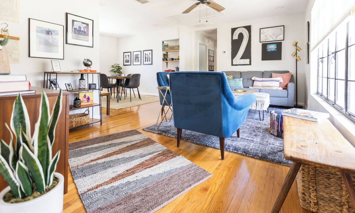 Alta Vista Apartment | Second Floor Serenity in a Great Location!