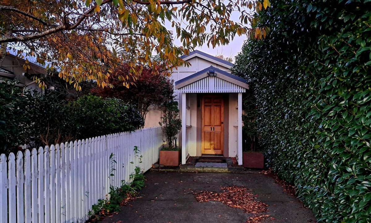 Waitara House | Secret Cottage