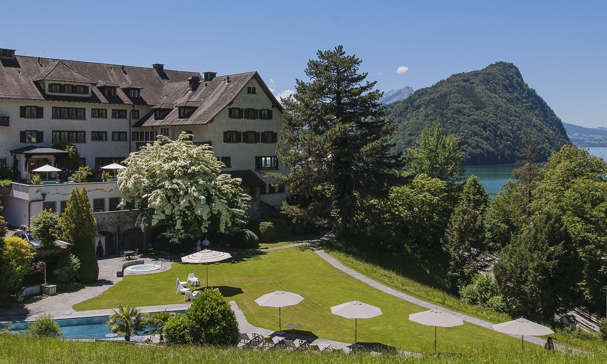 Vitznau Hotel | See- und Seminarhotel FloraAlpina