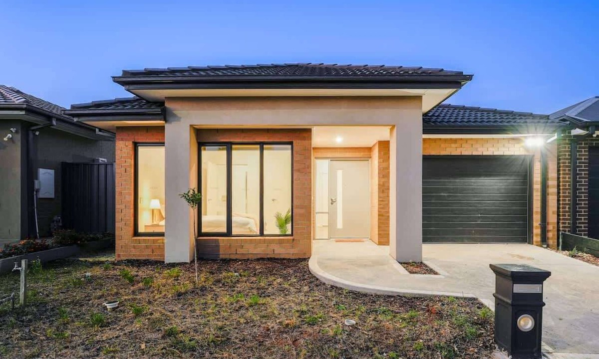 Melton South House | Seednest Modern Family house