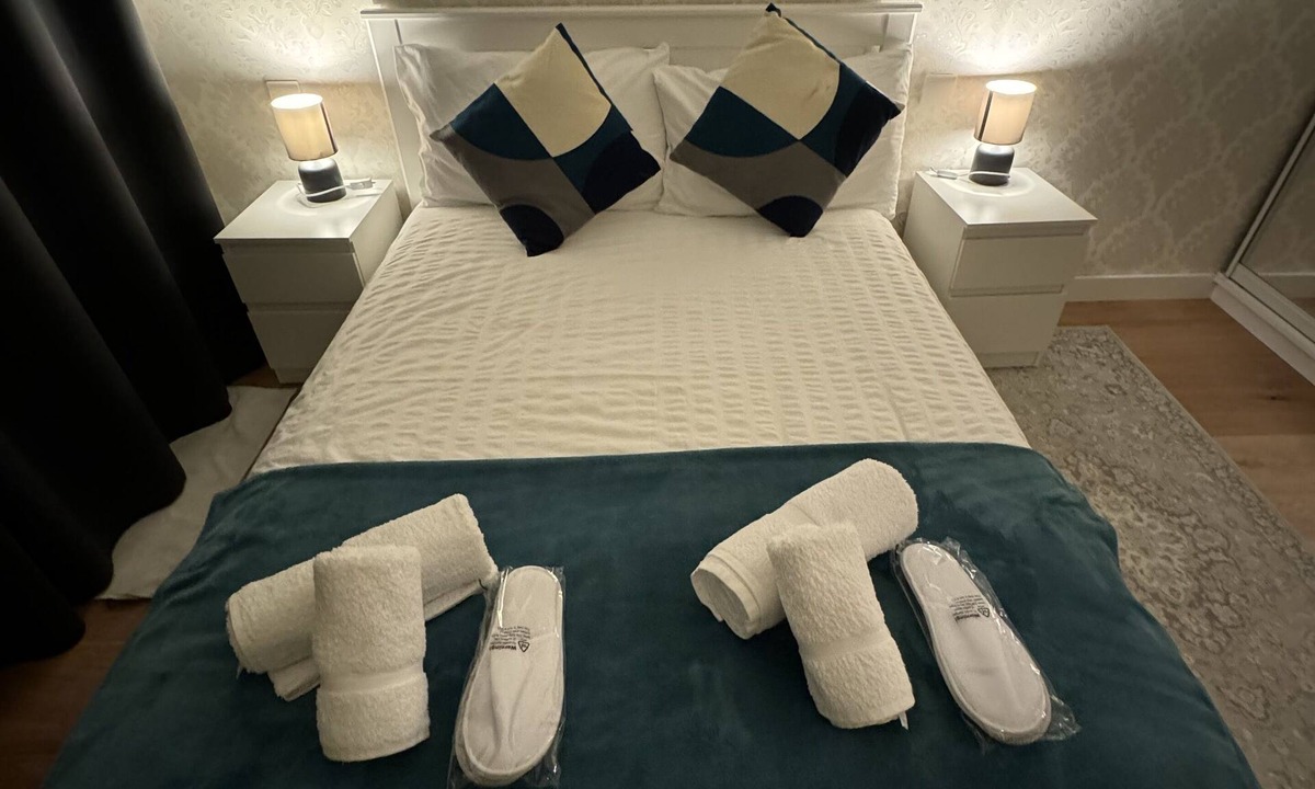 Tea Green Apartment | Sela House