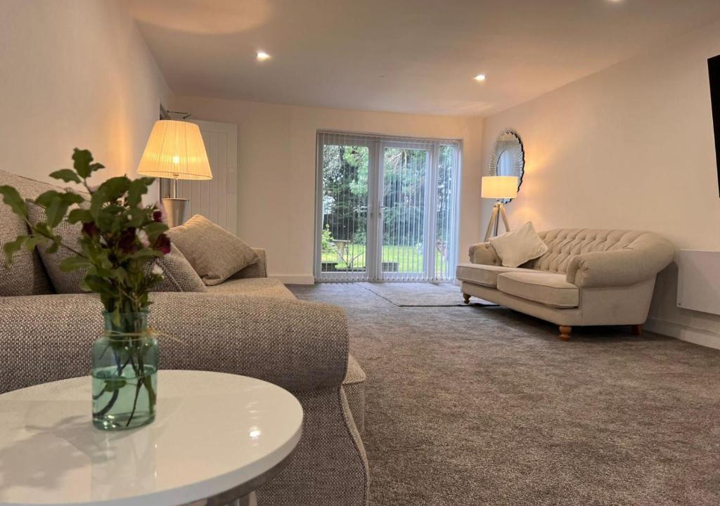 Coventry Hotel | Selborne Studios Off road gated parking