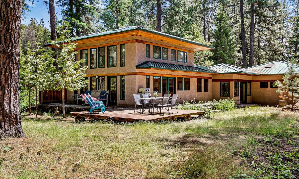 Harrison House | Selby Knoll Guesthouse