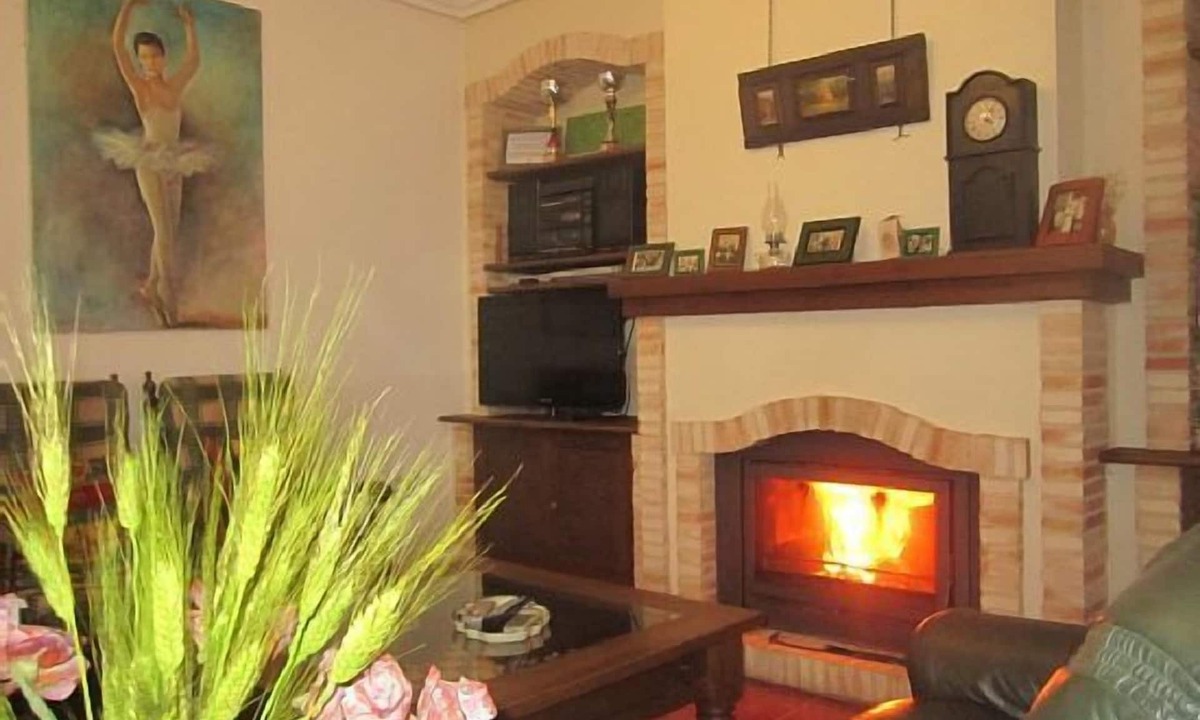 Granatula de Calatrava Ski Chalet | Self catering Crisalva for 8 people