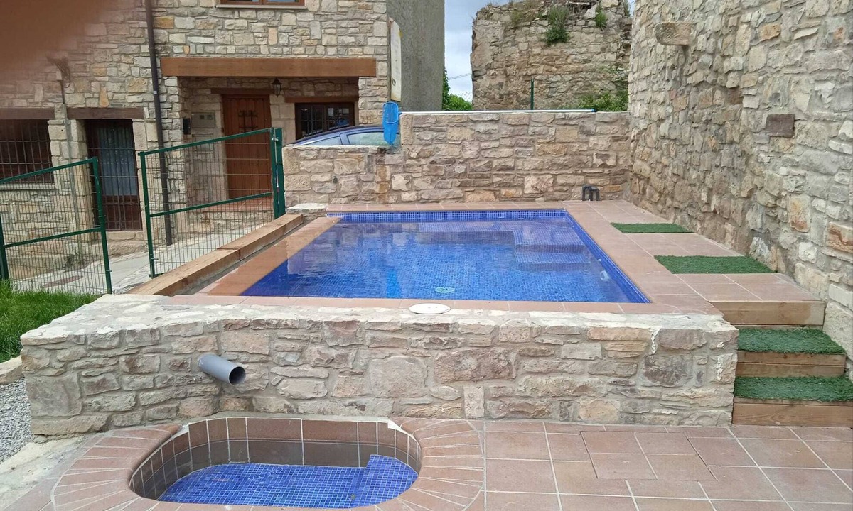 Segura Cottage | Self catering Cal Xavier for 12 people