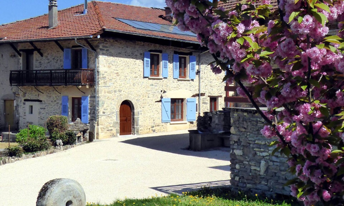 Saint-Maximin House | Self catering accomodation ADAL-BERHT