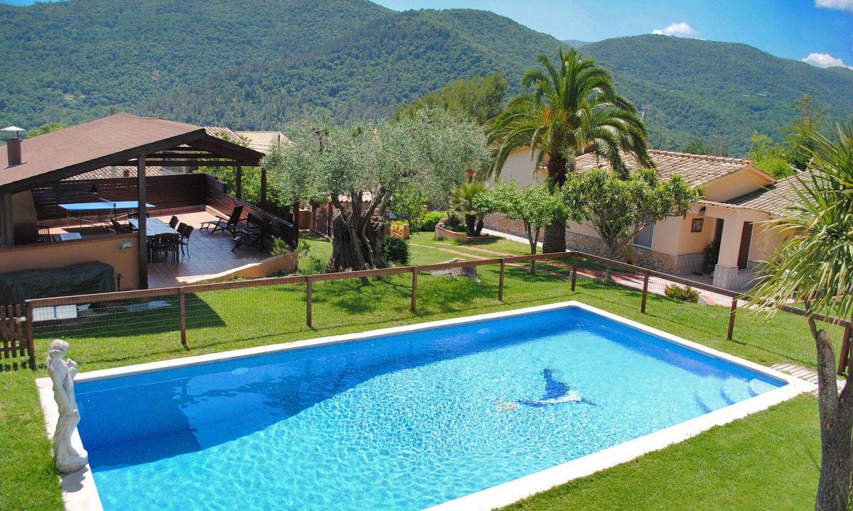 Pujarnol Cottage | Self catering El Solei for 14 people