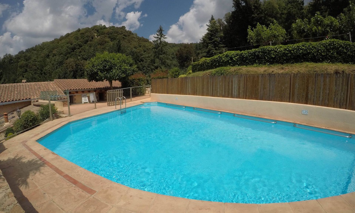 Arbucies Villa | Self catering Mas Romeu for 4 people