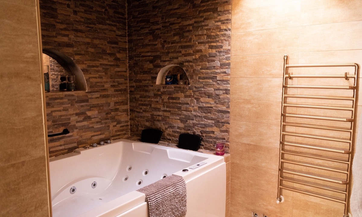 Jadraque Apartment | Self catering Ohana Suite for 2 people