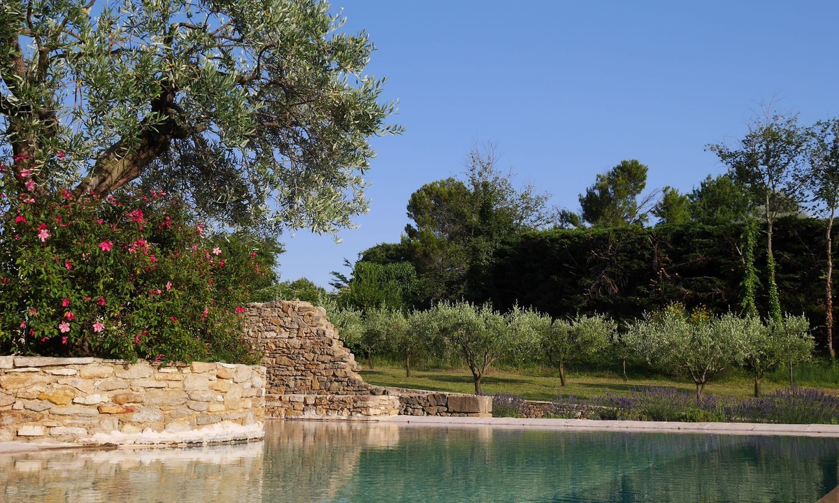 Aigaliers Other | Self catering room in a large Mas