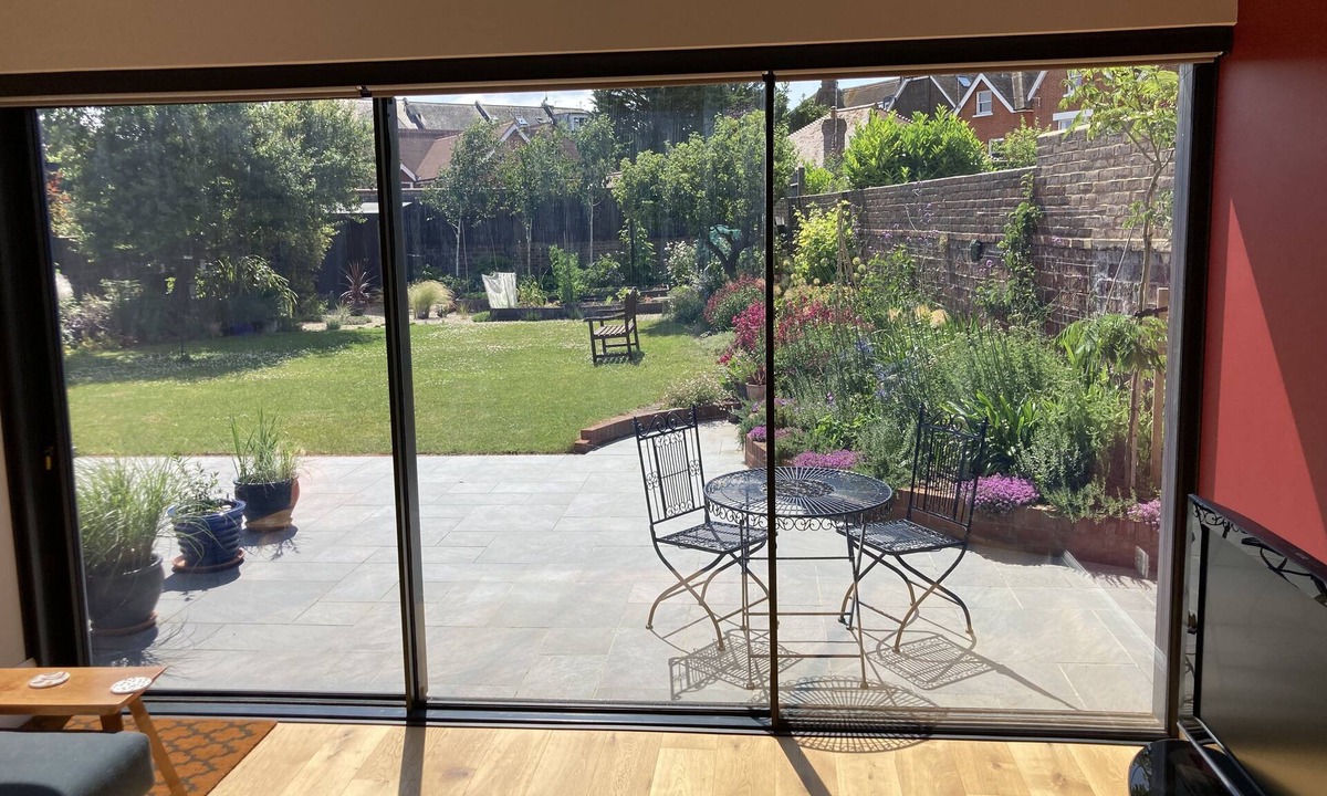 Eastbourne City Centre Apartment | Self-contained annex close to town centre