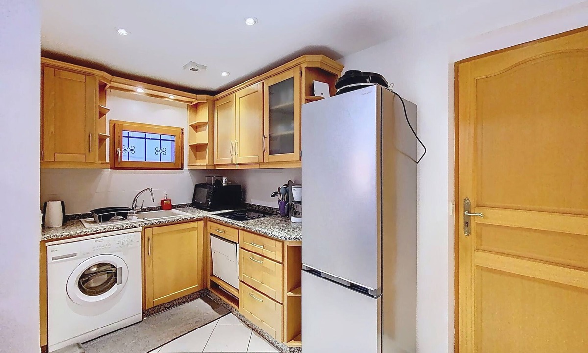 Villard-de-Lans Apartment | Self-contained apartment in residence with private parking. Pets allowed