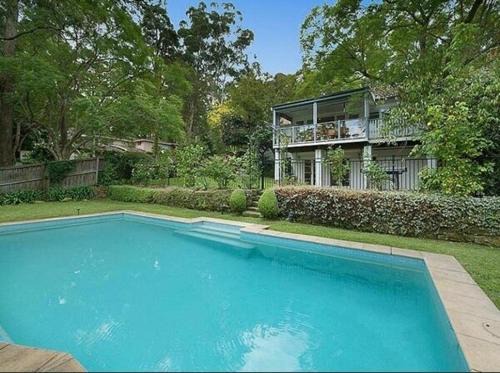 Wahroonga House | Self-contained unit in Wahroonga