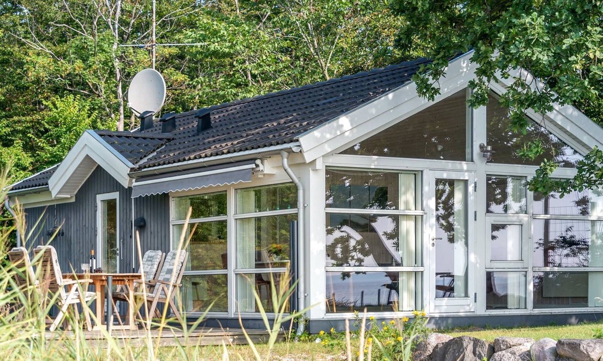 Oure House | "Selja" - 15m from the sea by Interhome