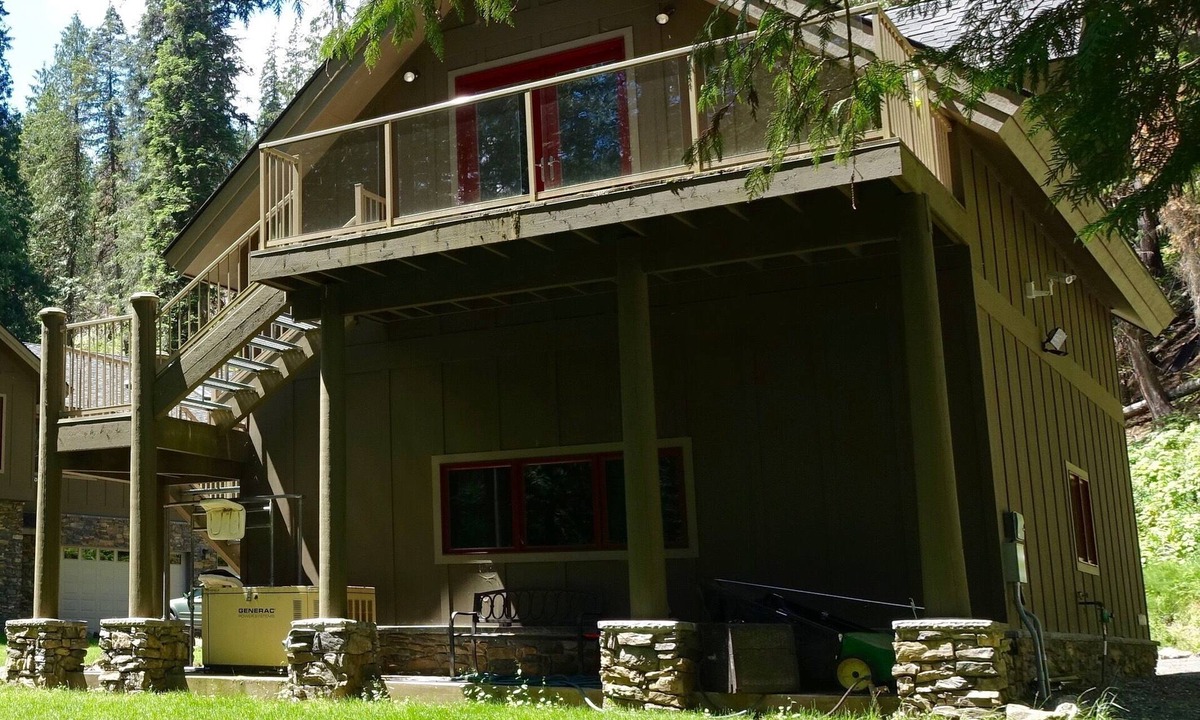 Kooskia House | Selway Riverbank Studio Loft