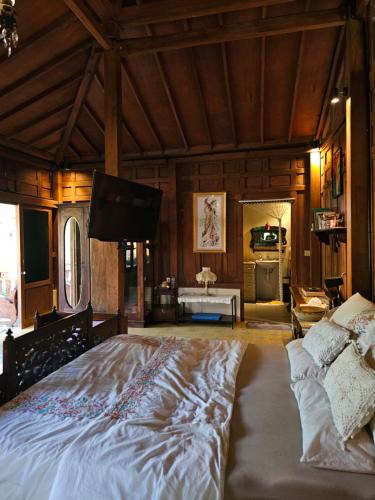 Melayang Bed & Breakfast | Sembung Healing House