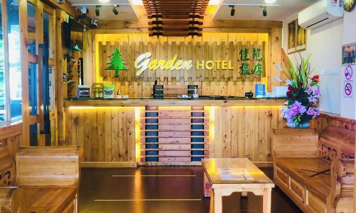 Pontian Hotel | Semerah Garden Hotel