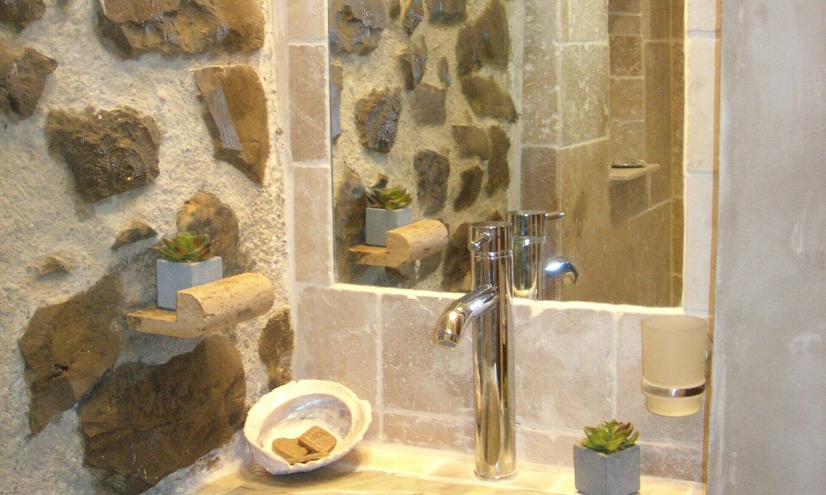 Les Vans Cottage | semi-detached cottage in private property with trees