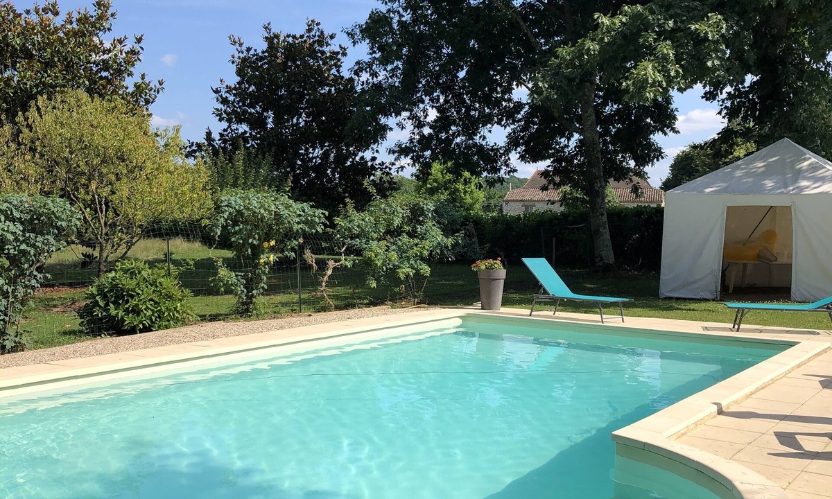 Saint-Nexans Condo | Semi-detached cottage