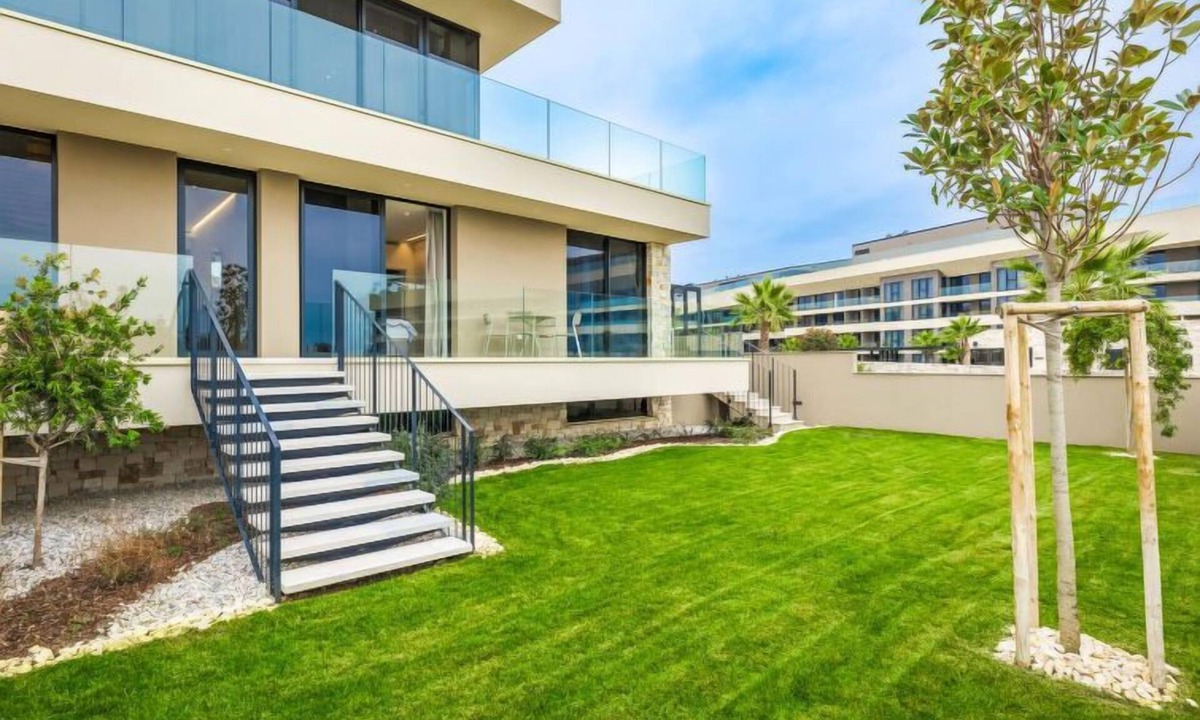 Crveni Vrh House | Semi-detached Villa Crveni vrh 1.2.3. by Interhome